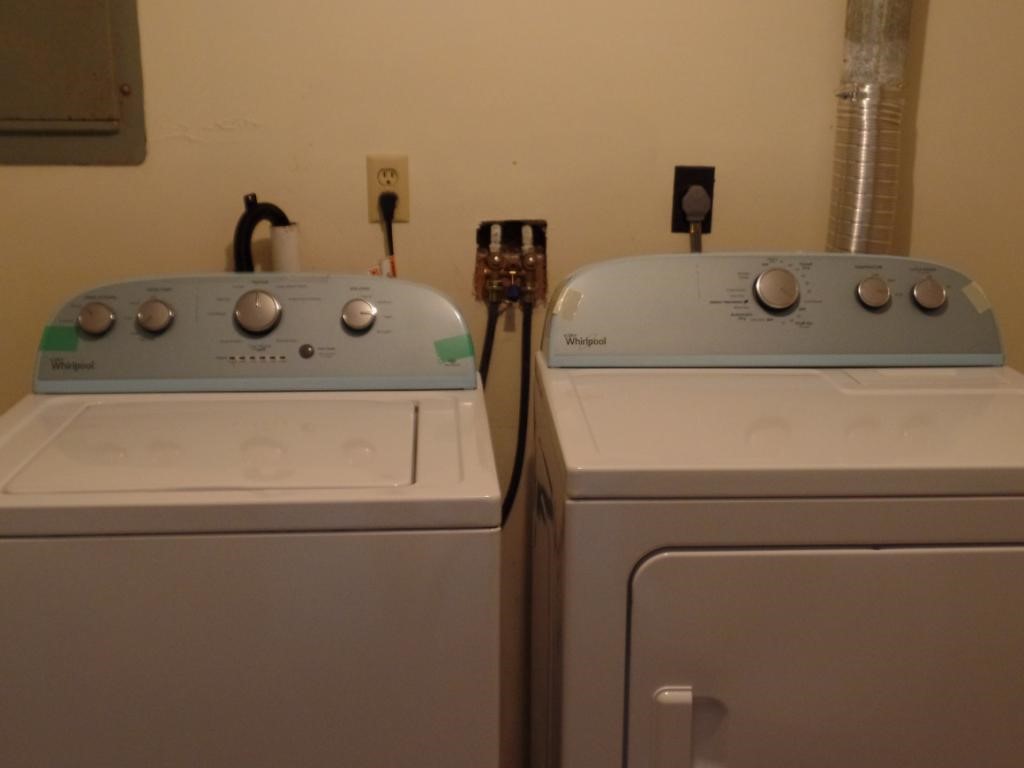 836 North Rogers Avenue Endicott, NY 13760 - Photo 16 of 18