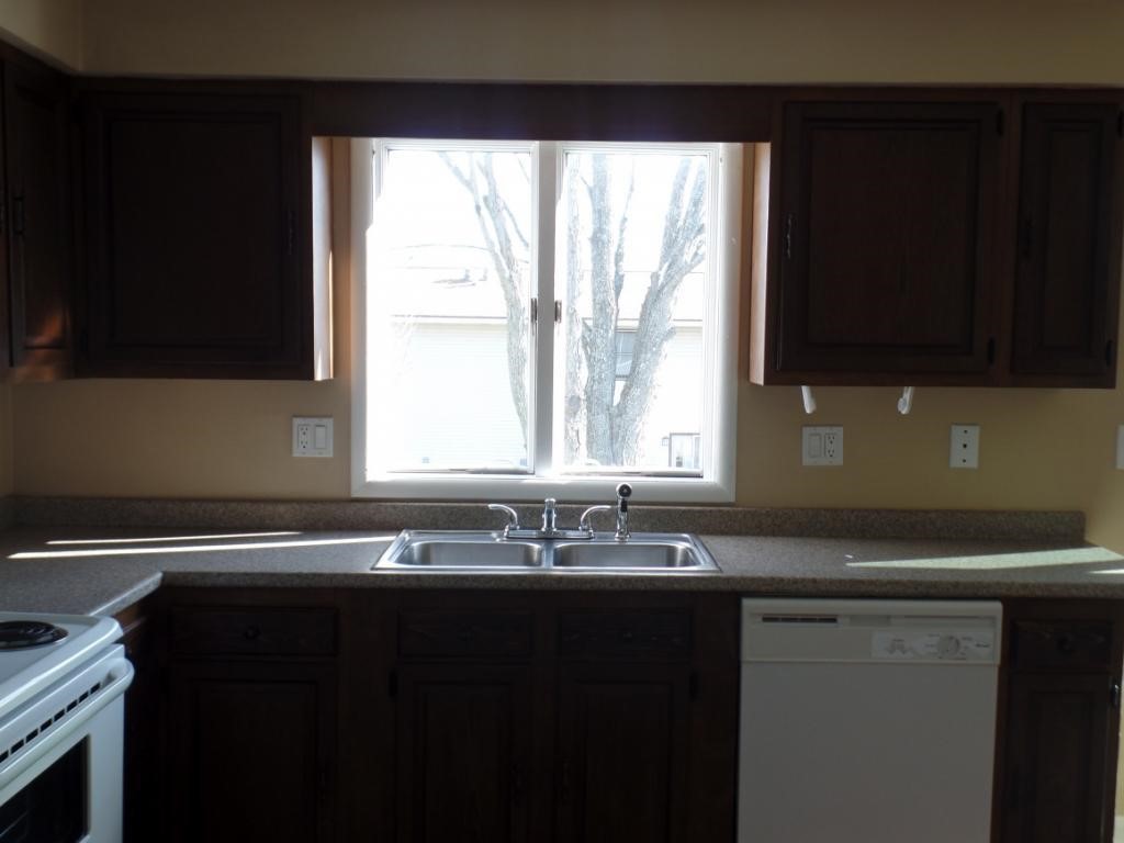 836 North Rogers Avenue Endicott, NY 13760 - Photo 5 of 18