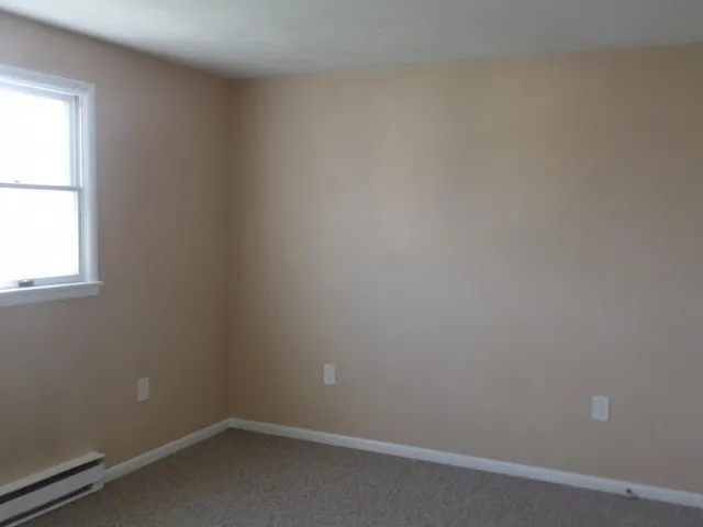 $1,400 | 836 North Rogers Avenue, Endicott, NY 13760