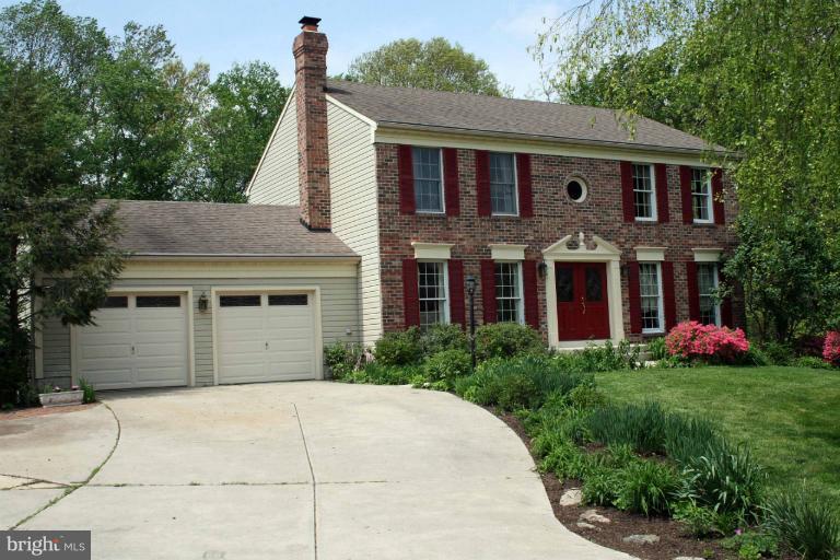 3174 Elmmede Road Ellicott City, MD 21042 - Photo 1 of 27 Exterior (Front)