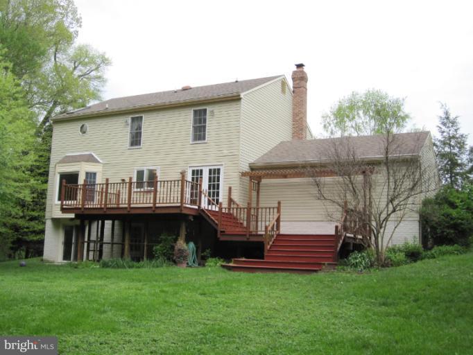 3174 Elmmede Road Ellicott City, MD 21042 - Photo 23 of 27 Exterior (Rear)