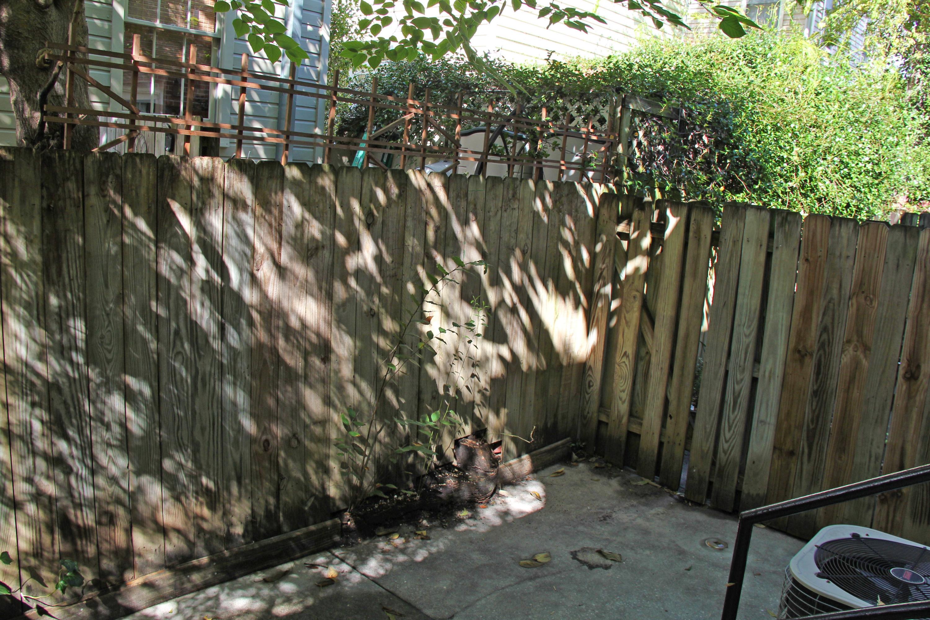 12 George Street, Unit B3 Charleston, SC 29401 - Photo 9 of 10 Courtyard1