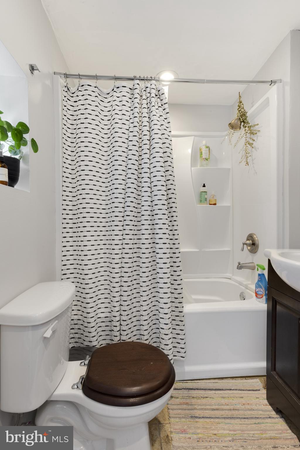 1630 Rodman Street Philadelphia, PA 19146 - Photo 15 of 17