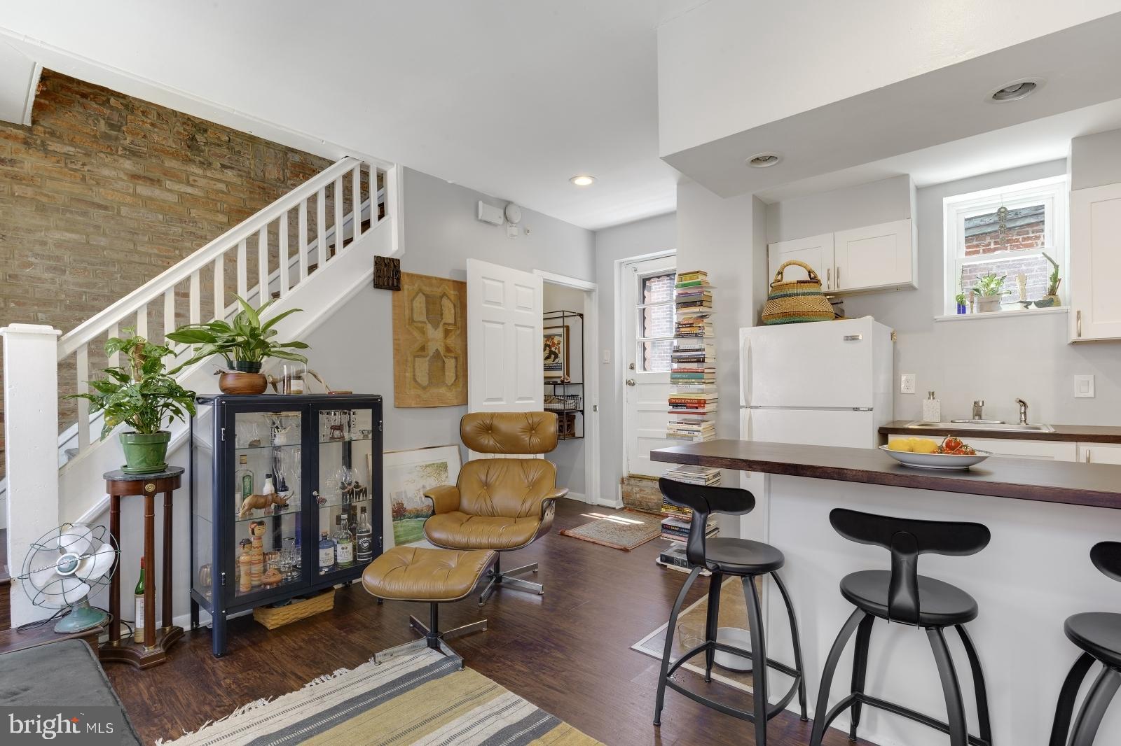 1630 Rodman Street Philadelphia, PA 19146 - Photo 5 of 17