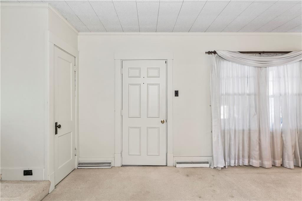 745 Bank Street Beaver, PA 15009 - Photo 5 of 30 an empty room with a window