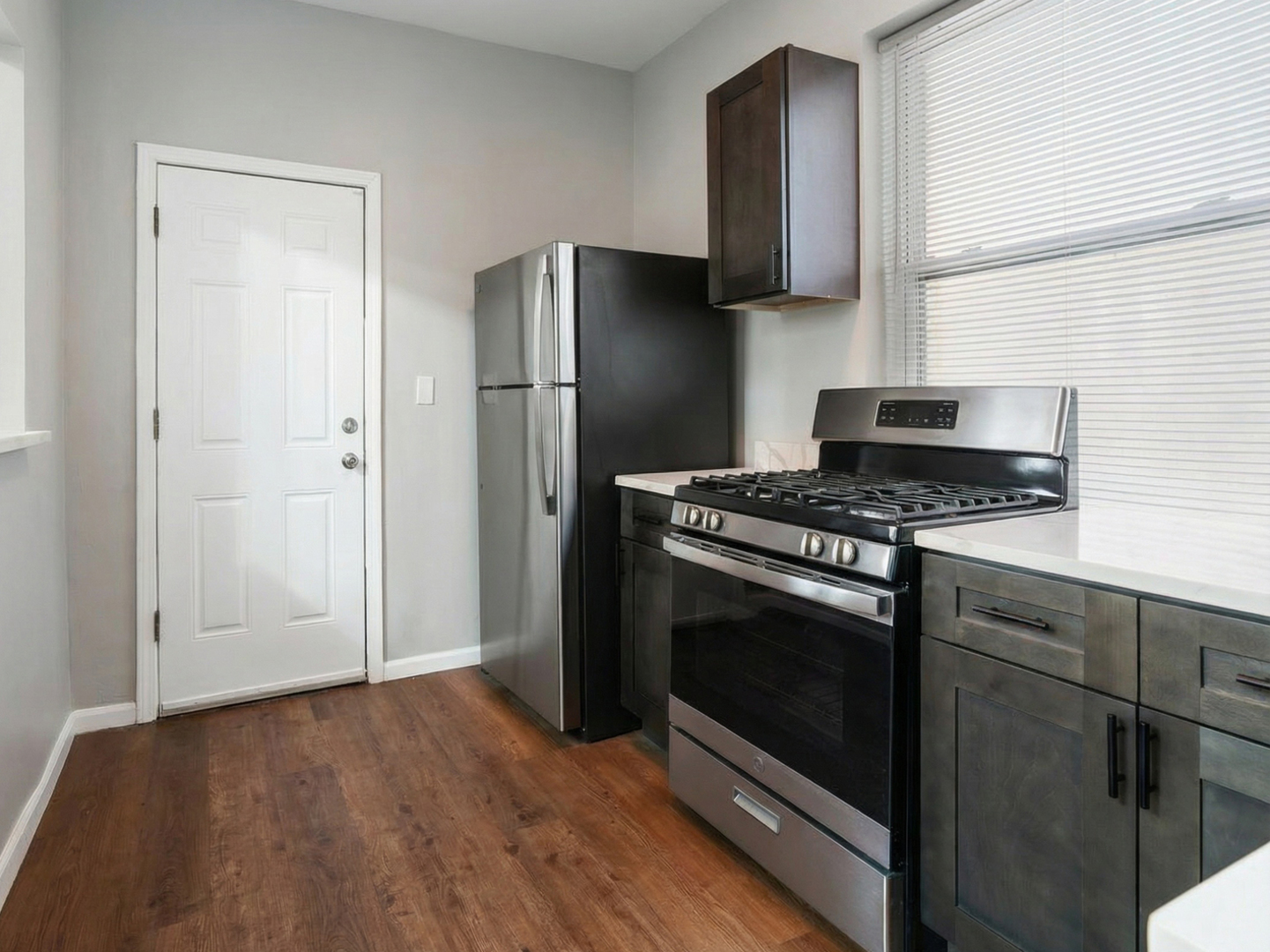 5431 South Indiana Avenue, Unit 1 Chicago, IL 60615 - Photo 4 of 11