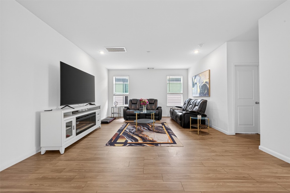 23514 Fallen Cone Street Spring, TX 77373 - Photo 11 of 48