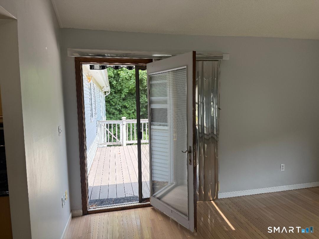 54 Sorensen Road West Haven, CT 06516 - Photo 10 of 18