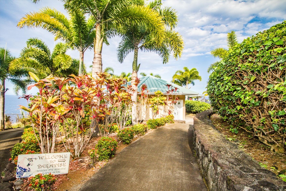31-212 Hawaii Belt Road Hakalau, HI 96710 - Photo 13 of 28