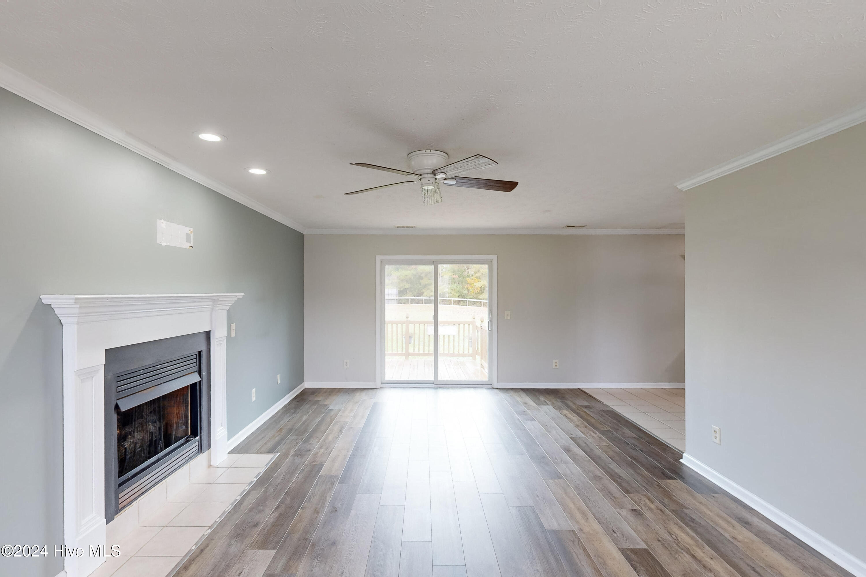 226 Rutherford Way Jacksonville, NC 28540 - Photo 10 of 55 226 Rutherford - Interiors - Edited_24