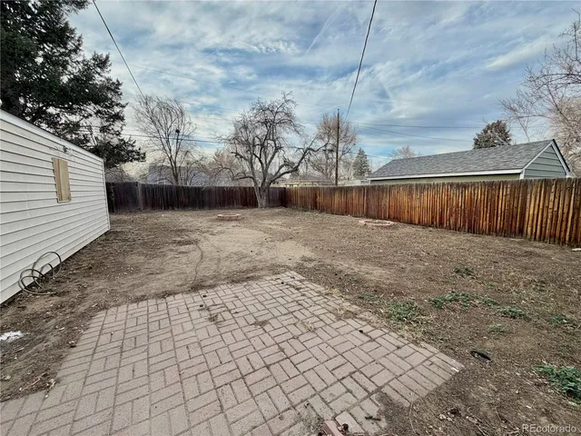 $1,995 | 3785 South Grant Street, Englewood, CO 80113