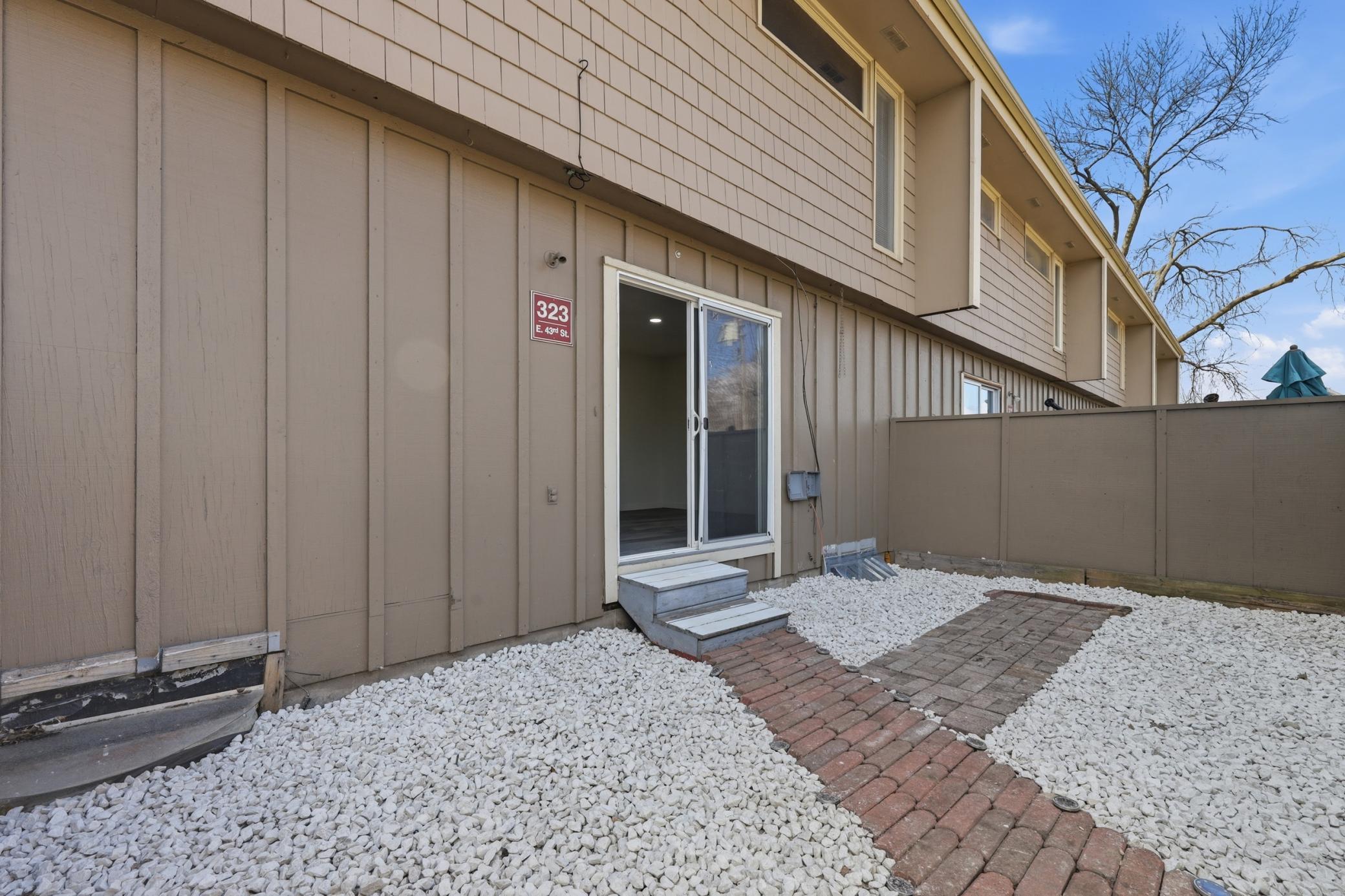 323 East 43rd Street Minneapolis, MN 55409 - Photo 31 of 32
