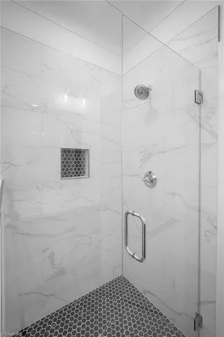 $484,900 | 377 Lenalan Drive, Lexington, NC 27295