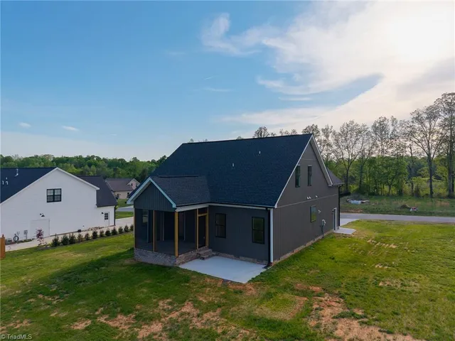 $484,900 | 377 Lenalan Drive, Lexington, NC 27295