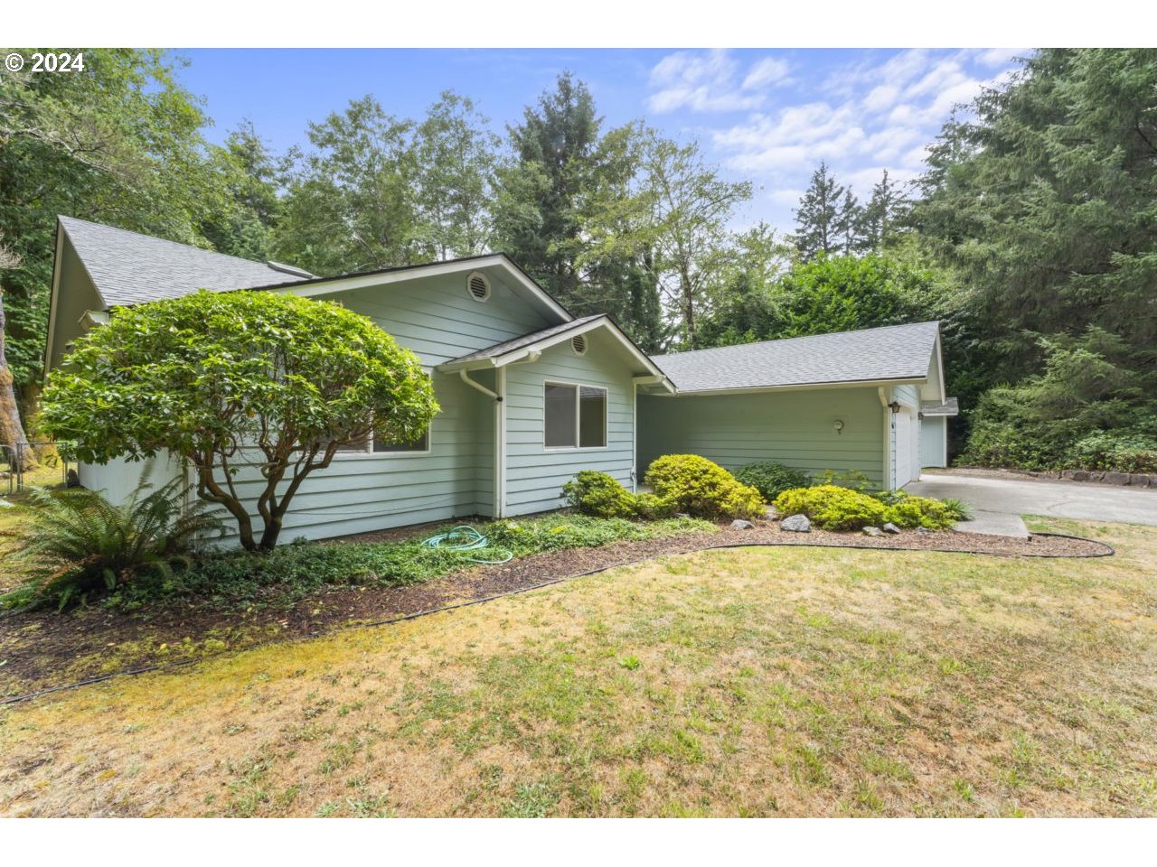 4801 Dier Way Florence, OR 97439 - Photo 3 of 45 Gallery Image 3