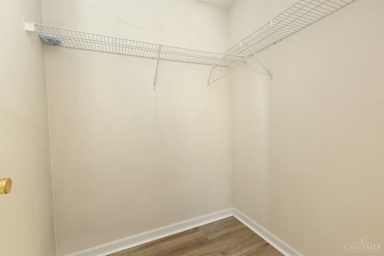 4563 Foley Road, Unit 5 Cincinnati, OH 45238 - Photo 6 of 22 Gallery Image 6