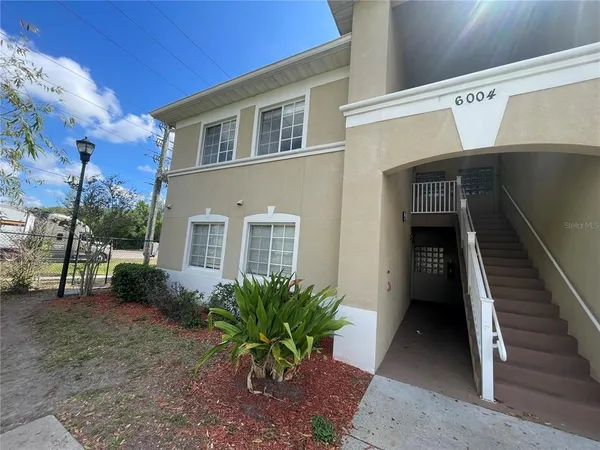 $1,800 | 6004 Portsdale Place, Unit 101, Riverview, FL 33578