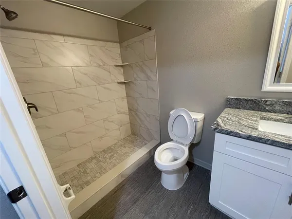 $1,800 | 6004 Portsdale Place, Unit 101, Riverview, FL 33578
