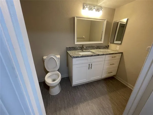 $1,800 | 6004 Portsdale Place, Unit 101, Riverview, FL 33578