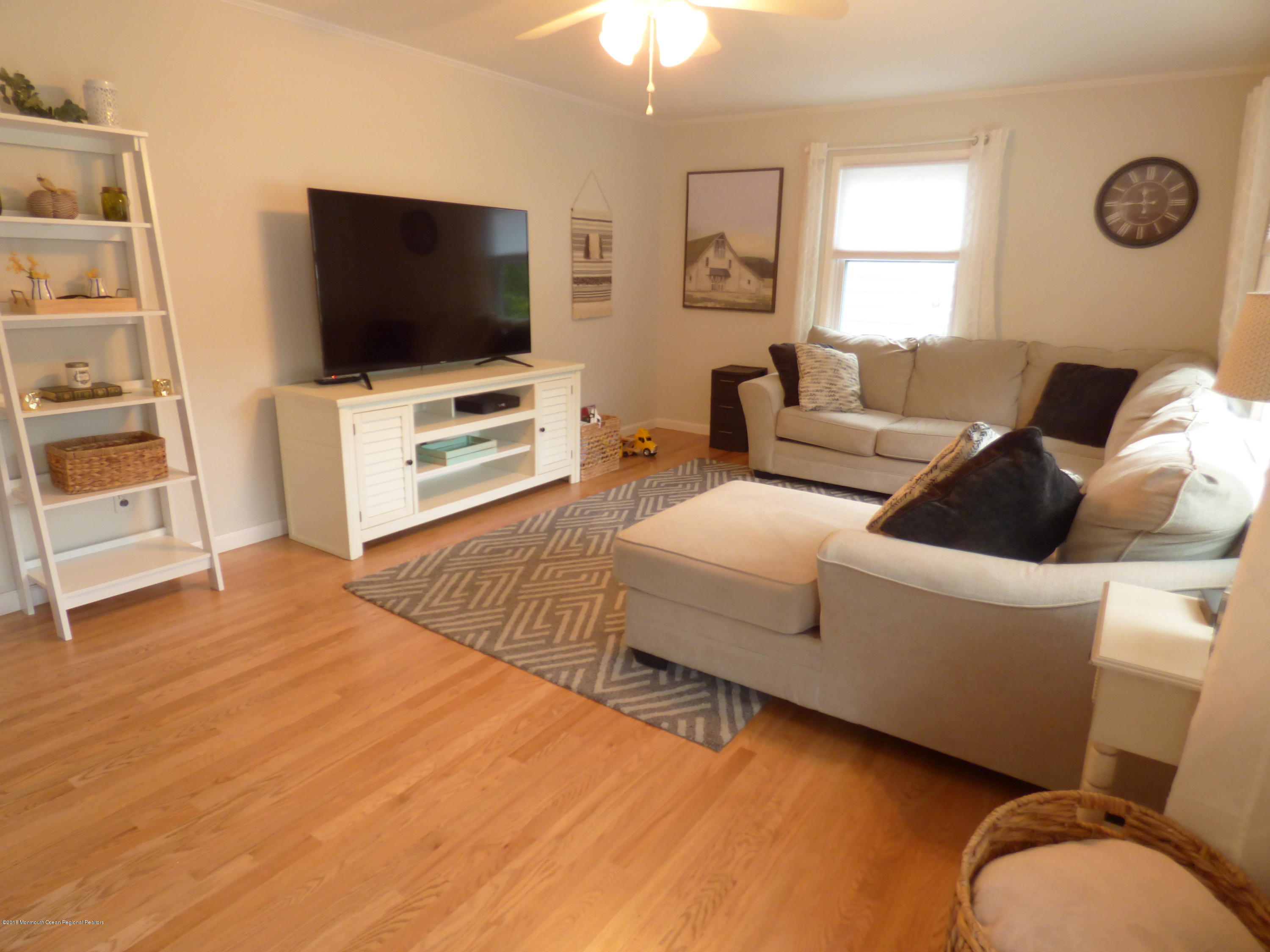 115 Wilson Road Neptune Township, NJ 07753 - Photo 4 of 22 P1030784