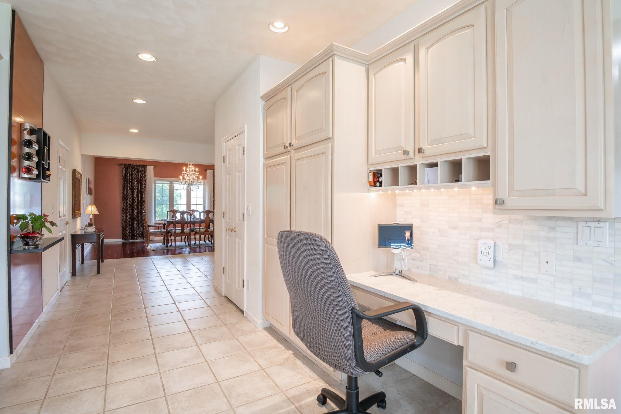5224 North Rothmere Drive Peoria, IL 61615 - Photo 19 of 47