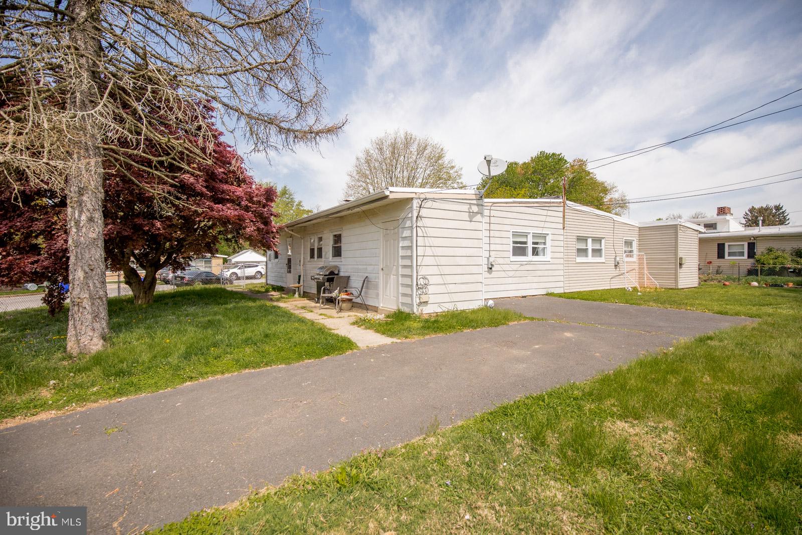 9311 Trout Road Philadelphia, PA 19115 - Photo 30 of 31
