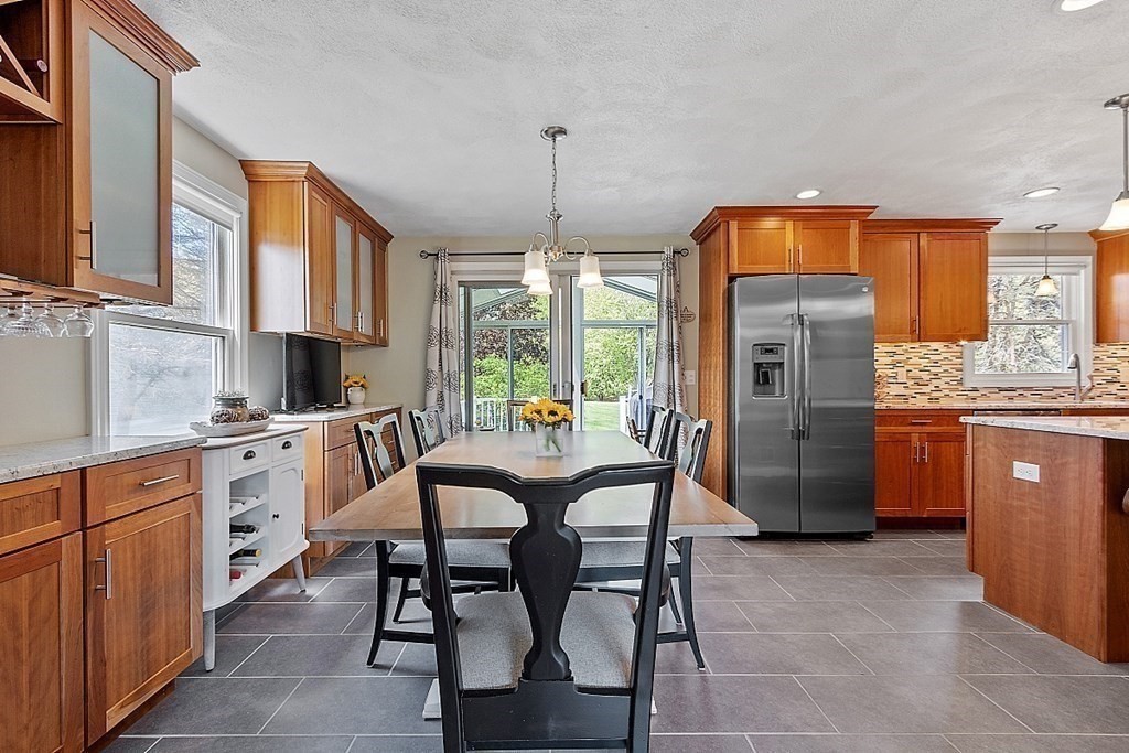 7 Trot Road Littleton, MA 01460 - Photo 8 of 40 Gallery Image 8