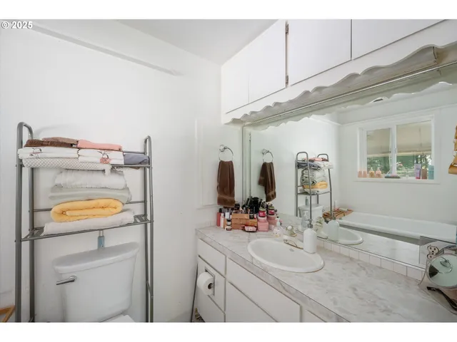 $495,000 | 64086 Nehalem Highway North, Vernonia, OR 97064