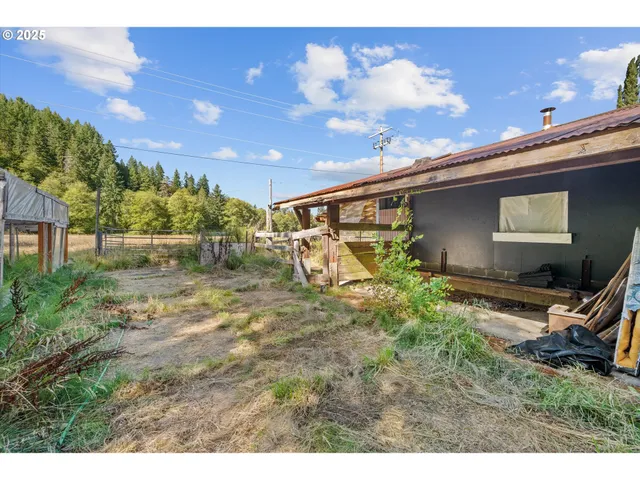 $495,000 | 64086 Nehalem Highway North, Vernonia, OR 97064