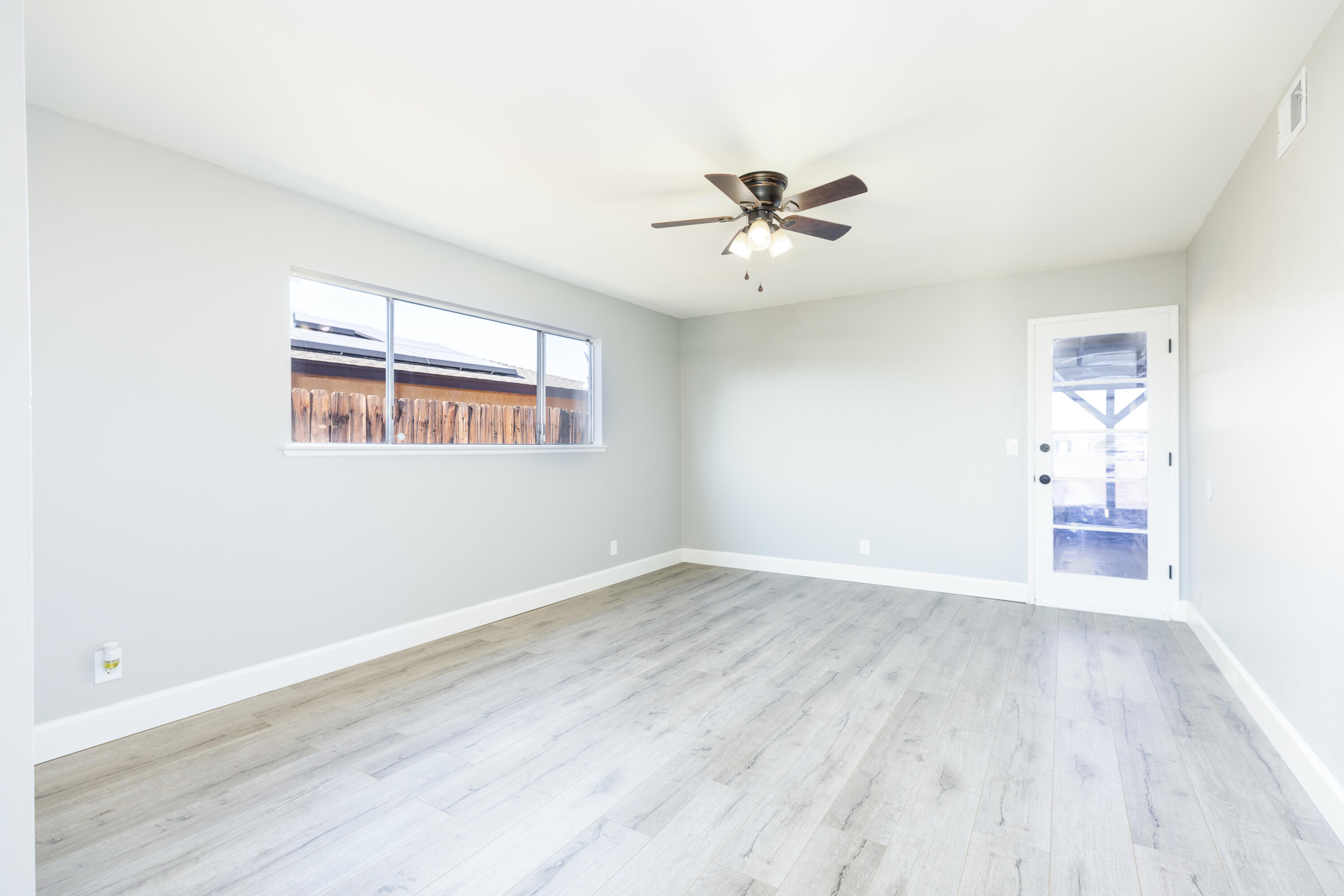 608 South Sanders Street Ridgecrest, CA 93555 - Photo 18 of 26 Primary Bedroom 4