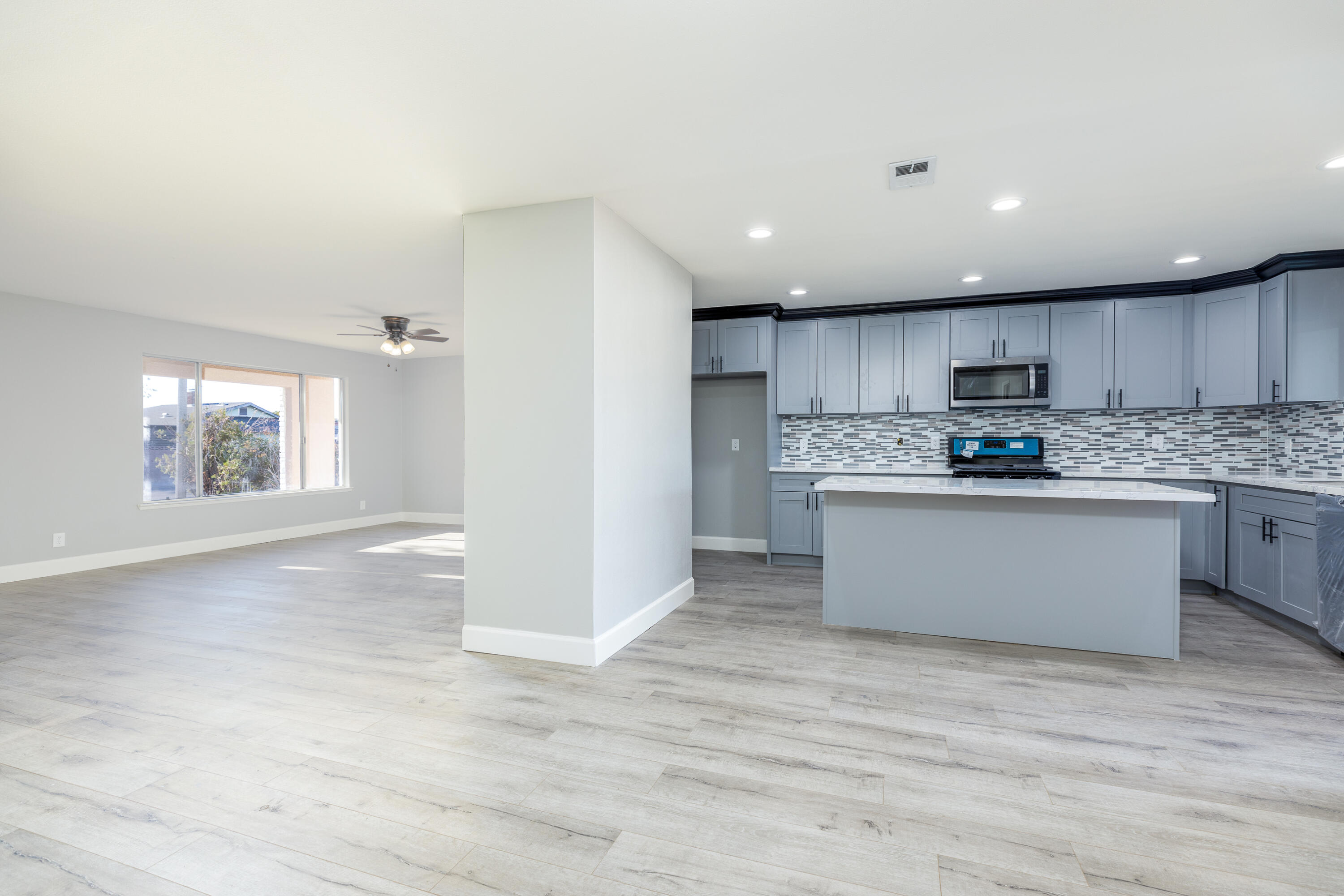 608 South Sanders Street Ridgecrest, CA 93555 - Photo 7 of 26 Dining Room