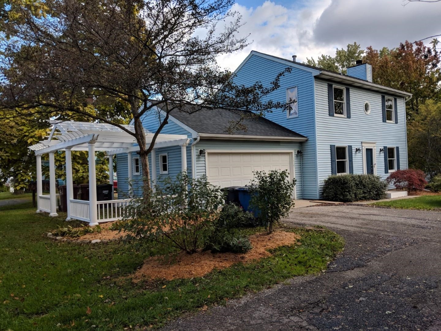 1527 South Maple Road Ann Arbor, MI 48103 - Photo 2 of 29 Photo 1