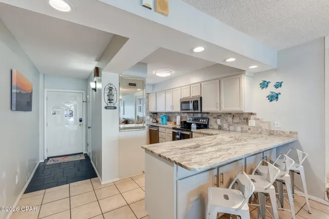 $399,000 | 5801 Thomas Drive, Unit 816, Panama City Beach, FL 32408