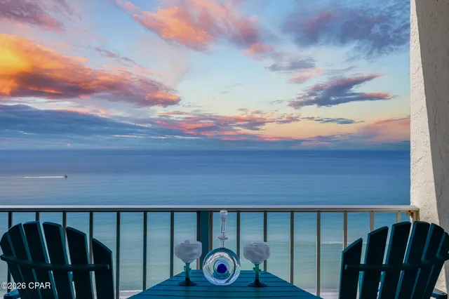 $399,000 | 5801 Thomas Drive, Unit 816, Panama City Beach, FL 32408