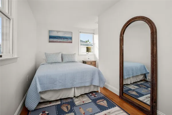 $2,600 | 333 Riverside Street, Portsmouth, RI 02871