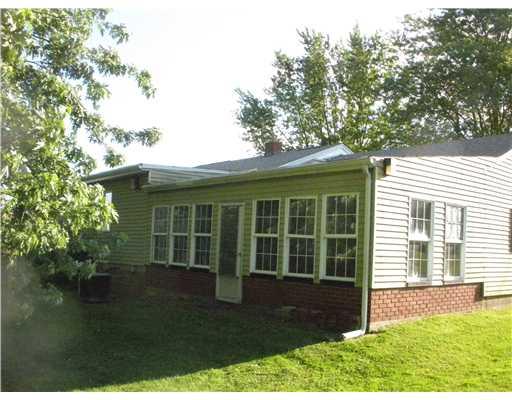 3715 Hollow Road New Castle, PA 16101 - Photo 14 of 17 Exterior Front.