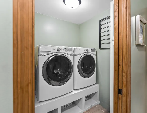 $485,000 | 423 Fernwood Lane, Muskegon, MI 49442