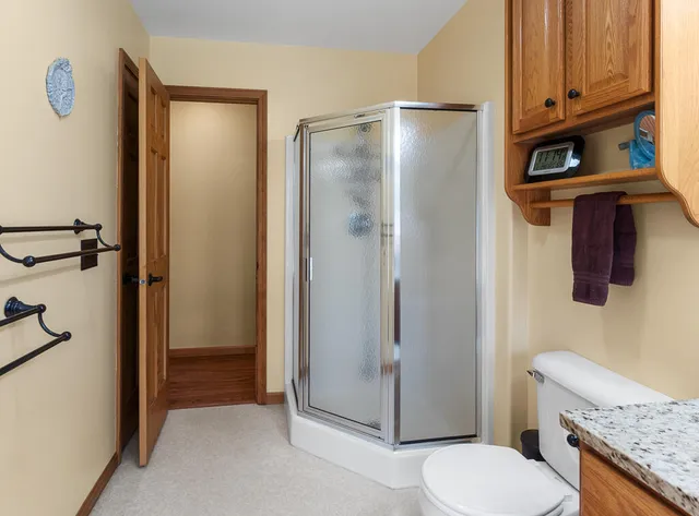 $485,000 | 423 Fernwood Lane, Muskegon, MI 49442