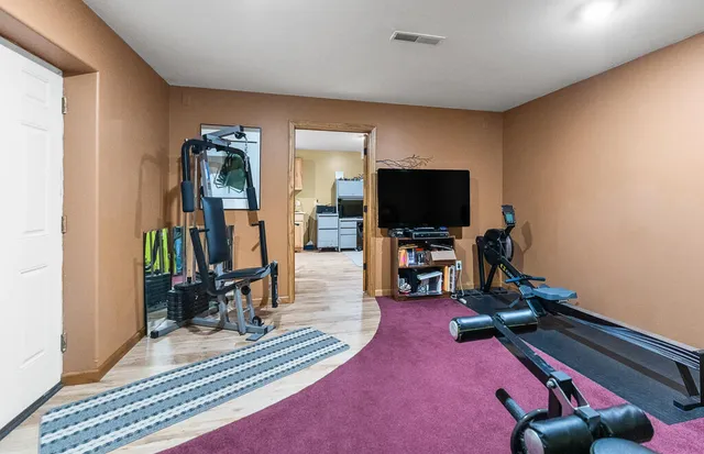 $485,000 | 423 Fernwood Lane, Muskegon, MI 49442