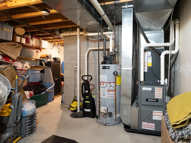 $485,000 | 423 Fernwood Lane, Muskegon, MI 49442