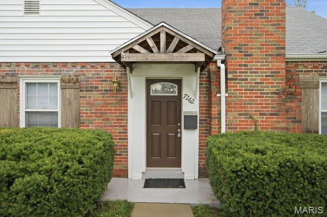 7262 MacKenzie Road St. Louis, MO 63123 - Photo 3 of 39