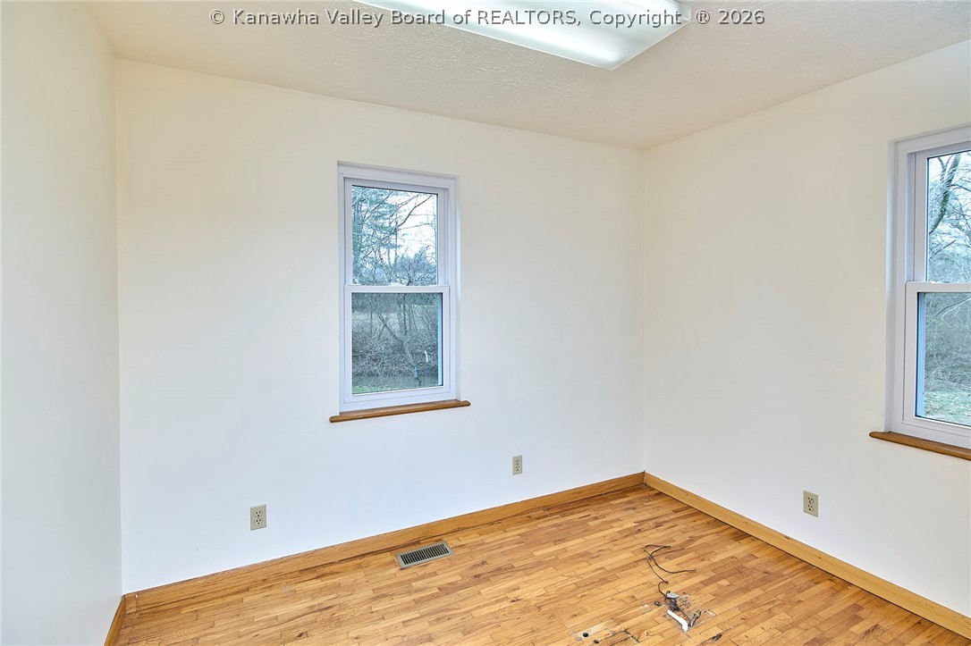 5202 Teays Valley Road Scott Depot, WV 25560 - Photo 35 of 44 Gallery Image 35