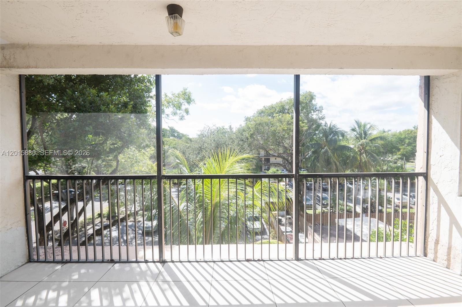 6800 Cypress Road, Unit 415 Plantation, FL 33317 - Photo 3 of 27