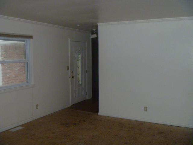 5015 Manning Road Indianapolis, IN 46228 - Photo 4 of 10 Gallery Image 4