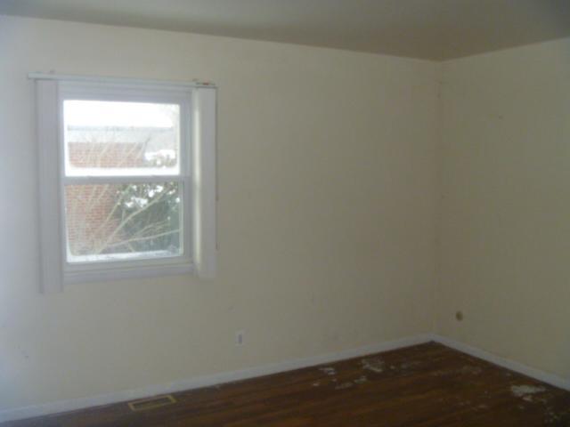 5015 Manning Road Indianapolis, IN 46228 - Photo 5 of 10 Gallery Image 5
