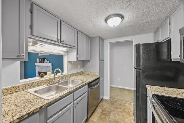 $209,900 | 405 Sunny Side Way, Summerville, SC 29485