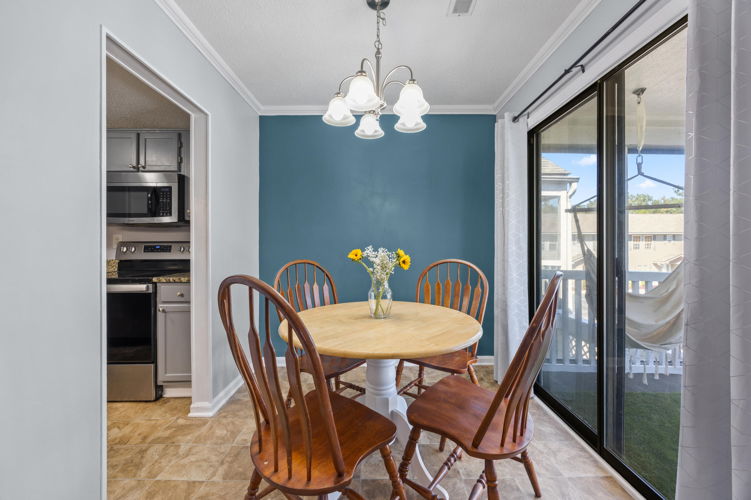 405 Sunny Side Way Summerville, SC 29485 - Photo 10 of 36 _I2A1242