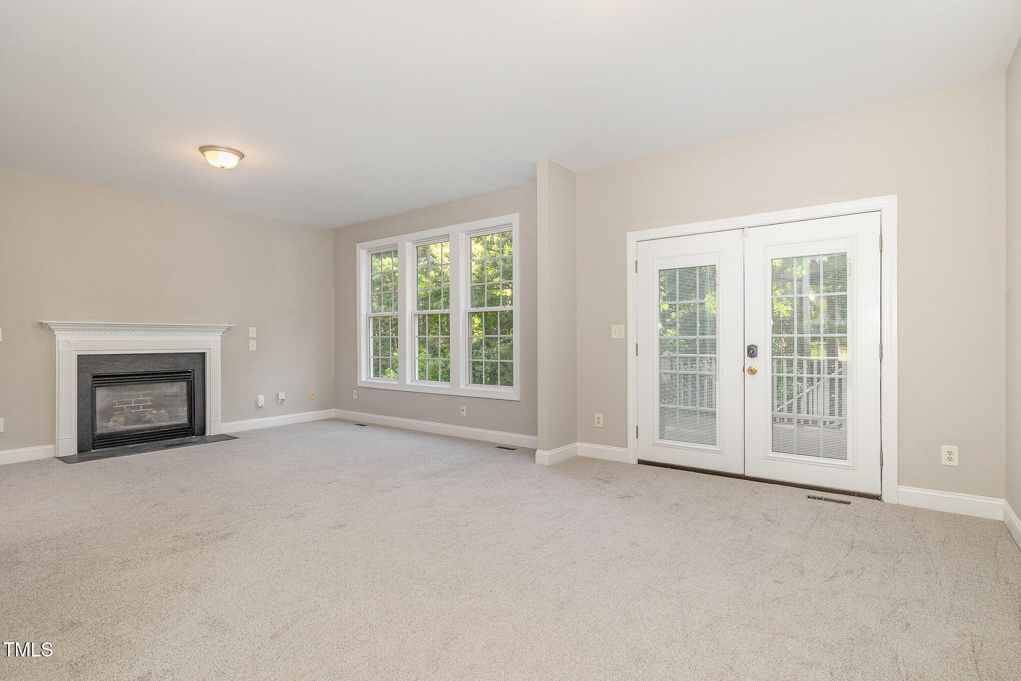 2612 Alder Ridge Lane Raleigh, NC 27603 - Photo 9 of 44 2612 Alder Ridge Lane - Living Room