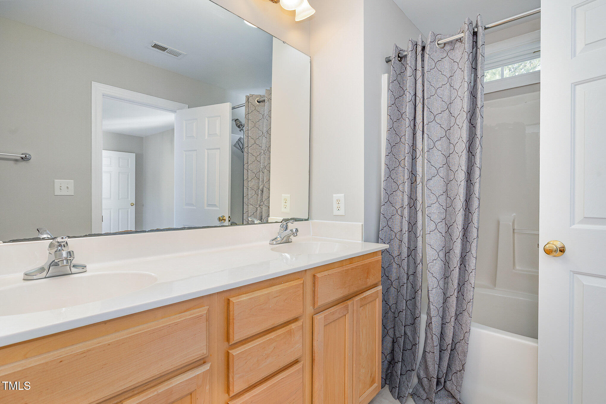 2612 Alder Ridge Lane Raleigh, NC 27603 - Photo 22 of 44 2612 Alder Ridge Lane - Master Bath