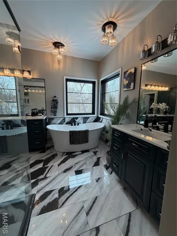 $692,000 | 110 Butternut Street, Hannibal, MO 63401